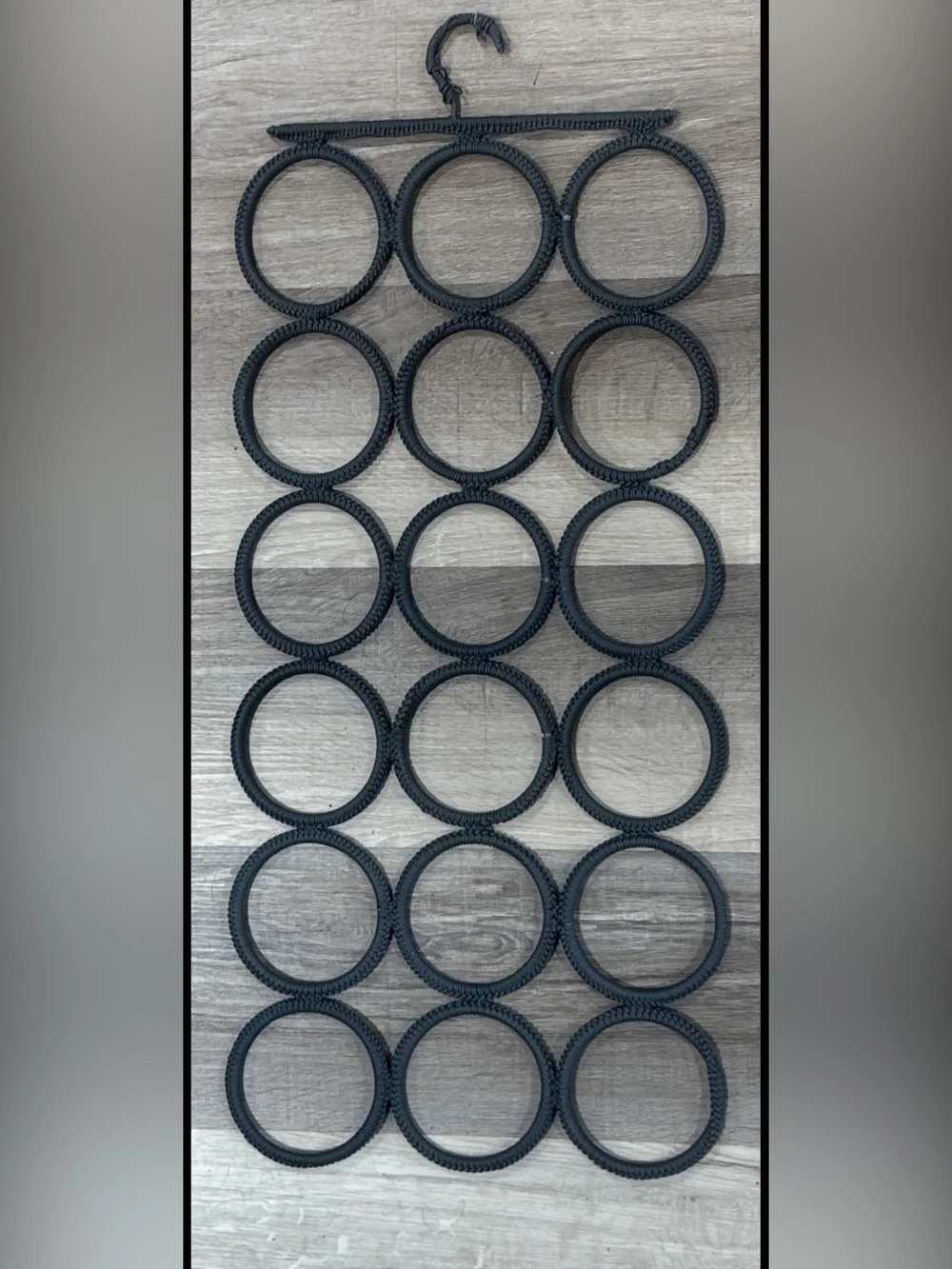 Textured scarf hanger with 18 spots